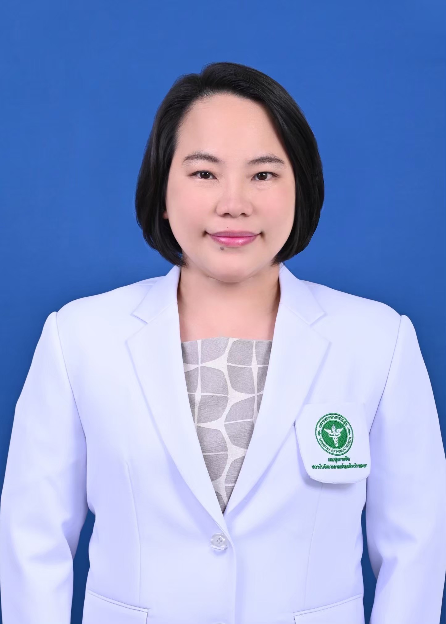 แพทย์หญิงธนียา  วงศ์จงรุ่งเรือง 